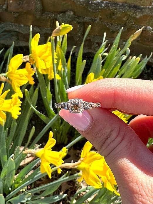 1/2 to 1 1/5 Carat White and Chocolate Diamond Round or Cushion Shaped Halo Ring for Women in 14k Yellow or Rose Gold (G-H/Fancy Brown, VS2-SI1, cttw) Promise Anniversary Ring Size 4 to 10.5 by LeVian
